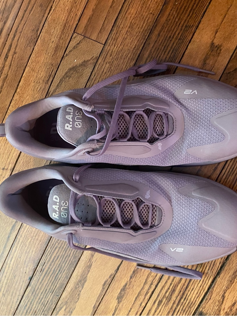 BRAND NEW R.A.D ONE V2 Men's Athletic Sneakers - Lavender